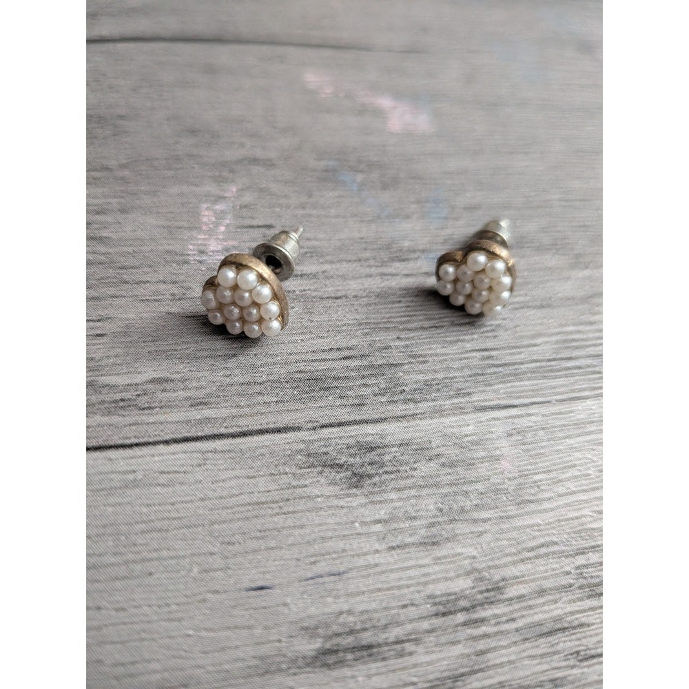 Gold Tone Faux Seed Pearl Heart Stud Earrings White Cluster Dainty Romantic